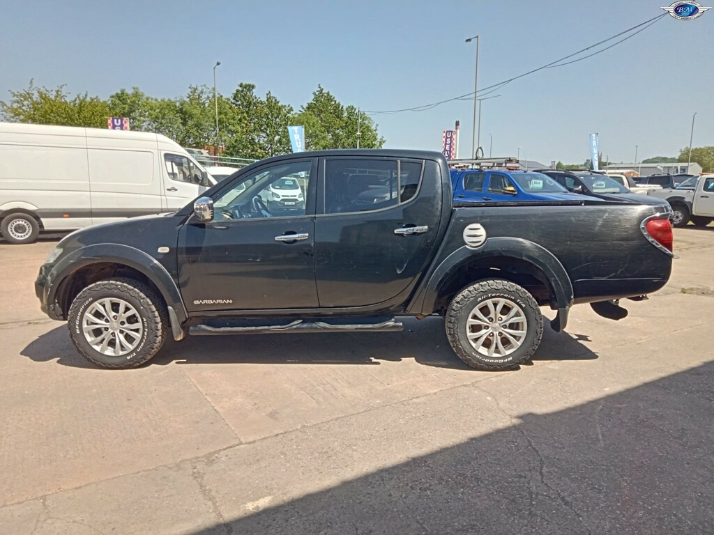 Mitsubishi L200 2.5 Di-d 4X4 4Life Lb Dcb 0D 134 Bhp White #4