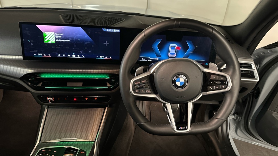 BMW 3 Series 320I M Sport Touring LD75XJP #4