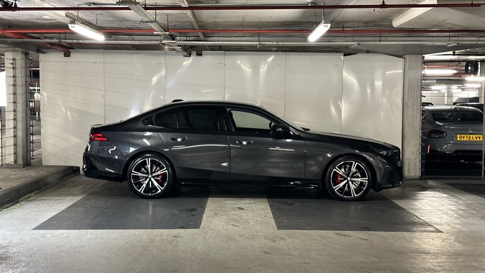 BMW 5 Series 520I M Sport Pro Saloon LJ75KKW  #3
