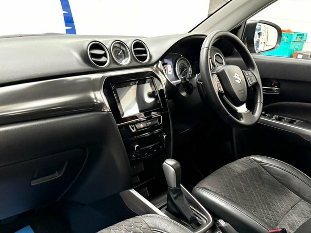 Suzuki Vitara Boosterjet Sz5 Suv Beige #4