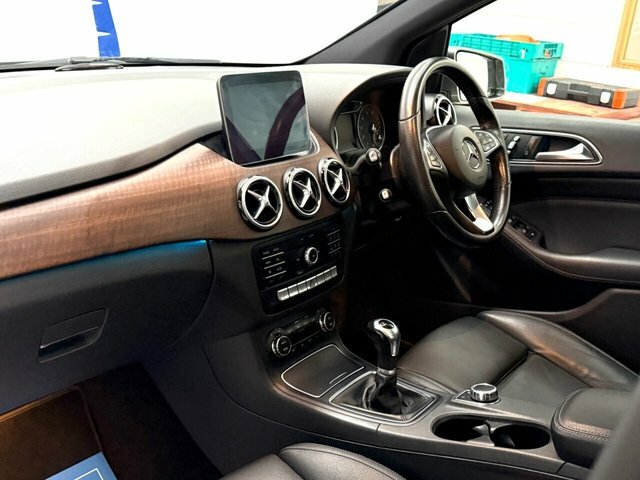 Mercedes-Benz B Class B180 Exclusive Edition Plus Grey #4