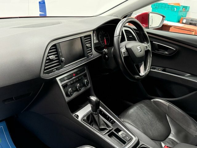 Seat Leon Tdi Xcellence Technology Hatchback Red #3
