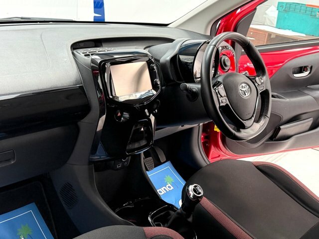 Toyota Aygo Vvt-i X-cite 4 Red WU18OWG Red #4