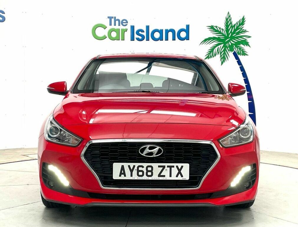 Hyundai I30 T-gdi Blue Drive Se Red #2