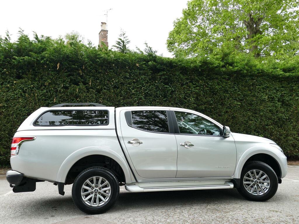 Mitsubishi L200 2.4 Di-d Dc Barbarian 4Wd Euro 6 Silver #4