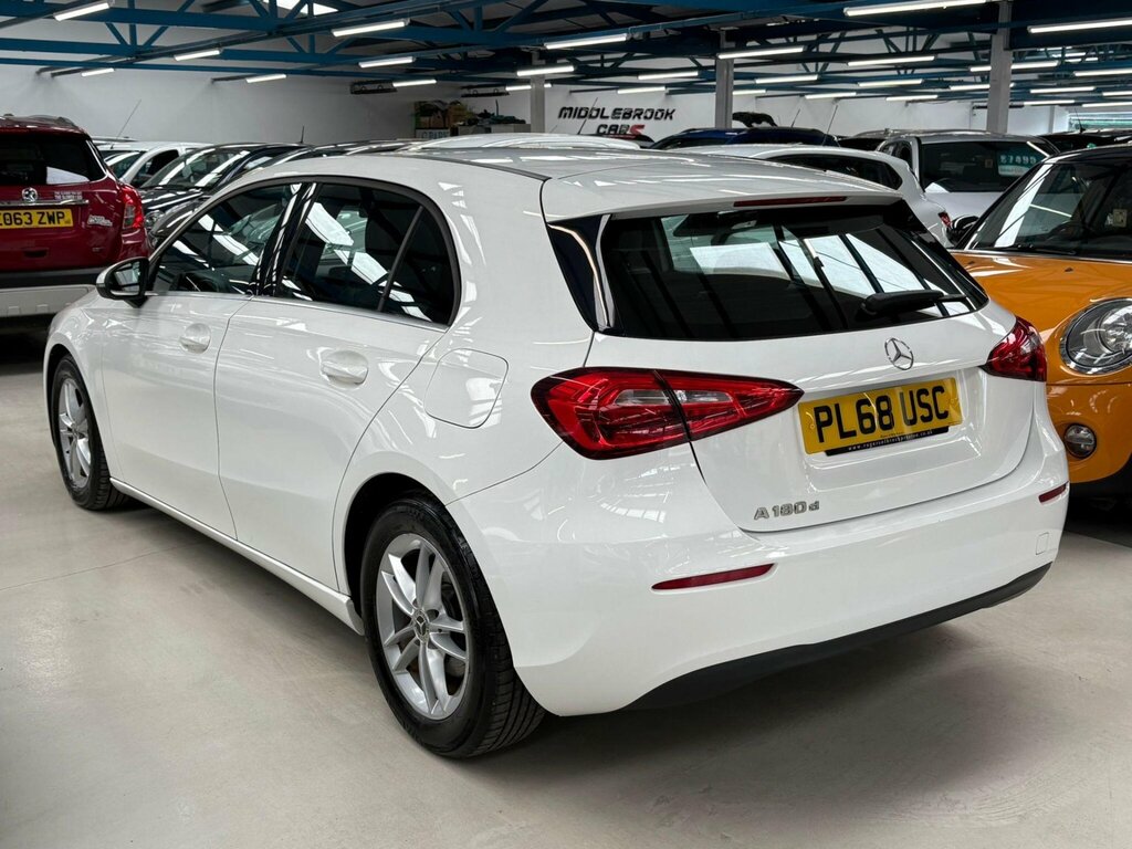 Mercedes-Benz A Class 1.5 A180d Se 7G-dct Euro 6 Ss PL68USC White #4