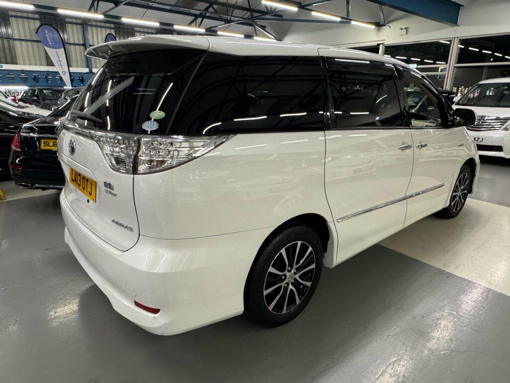Toyota Estima E-four G Black #15