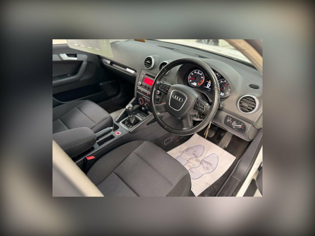 Audi A3 1.6 Technik Se Sportback Euro 4 White #2