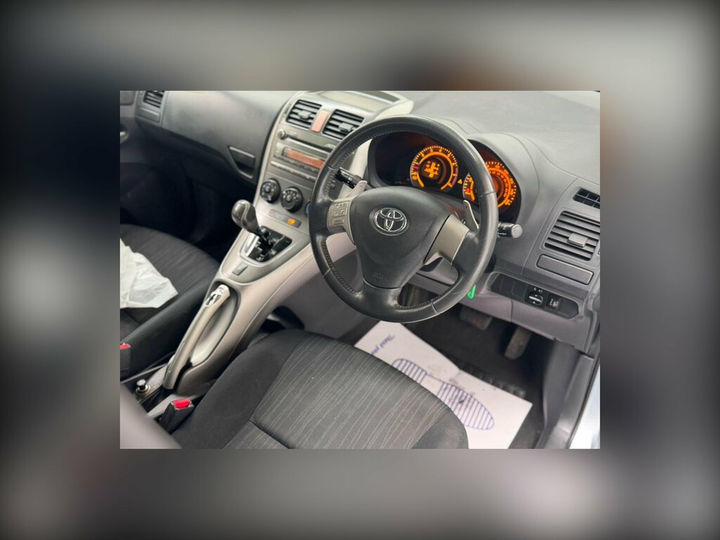 Toyota Auris 1.6 Tr Hatchback Multimode 161 Gkm, 1 Blue