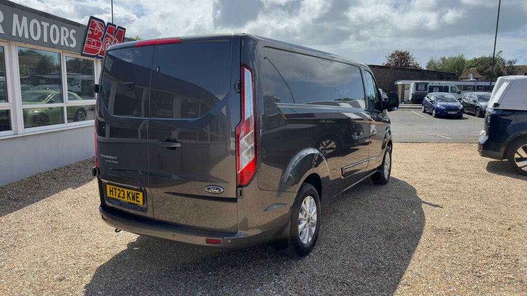 Ford Transit Custom 300 L2 Lwb 170Ps Limited