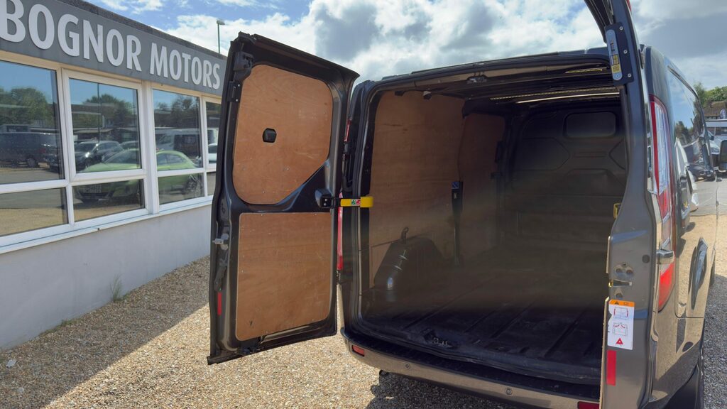Ford Transit Custom 300 L2 Lwb 170Ps Limited HT23KWE #2