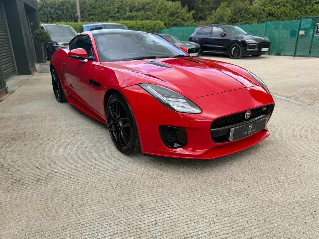 Jaguar F-Type 2L Chequered Flag SL20ESN Red #5