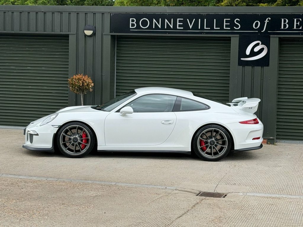 Porsche 911 3.8L 991 Gt3 White #4