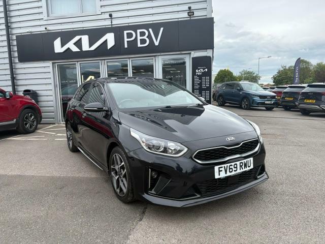 Kia Ceed 1.6 Crdi Gt-line Black