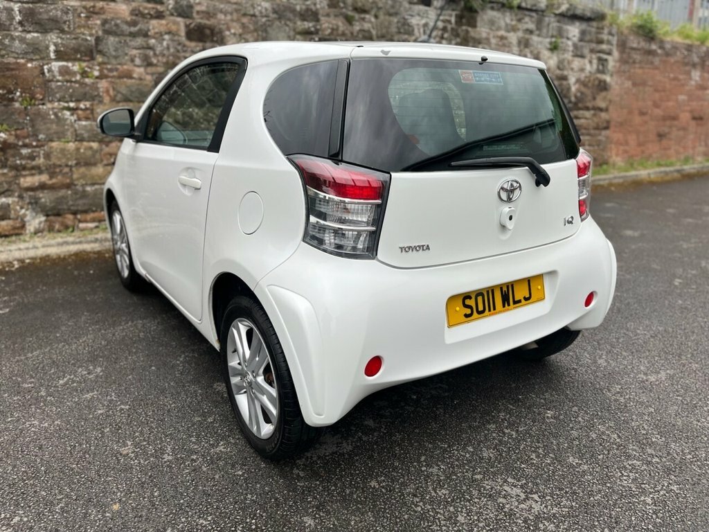 Toyota IQ 1.3L 3 White #6