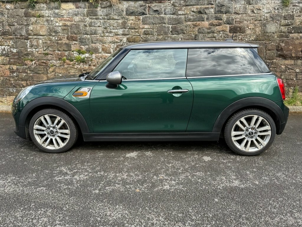 Mini Hatch 1.5L Cooper Seven EJ66ZWR Green #6