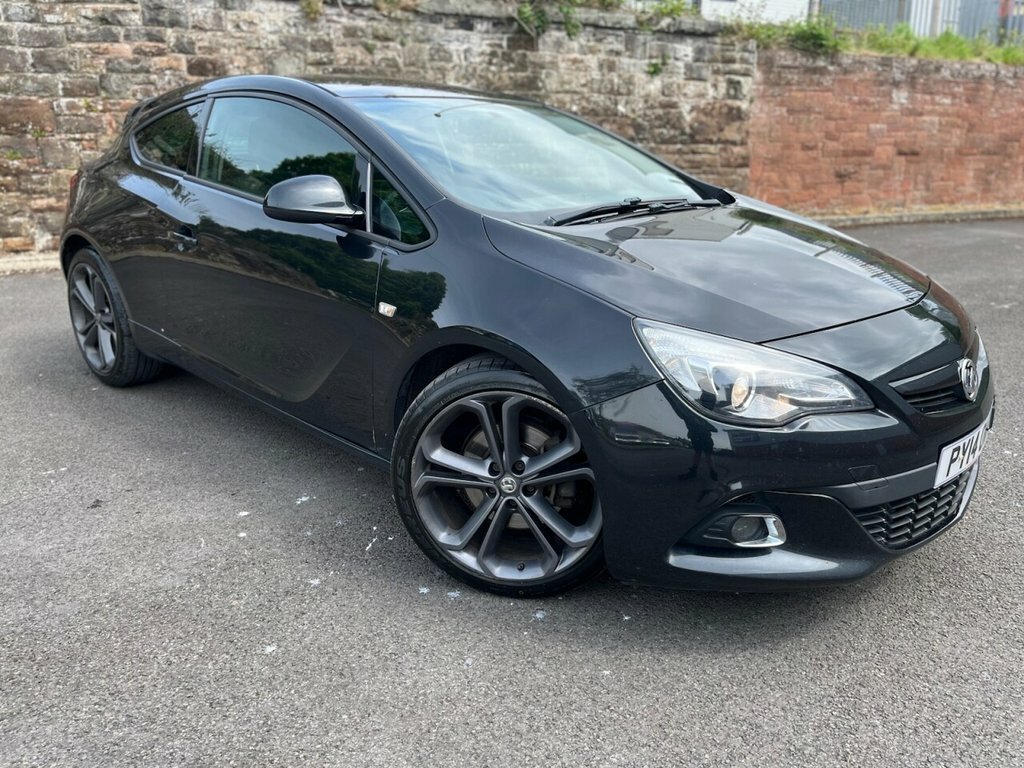 Vauxhall Astra GTC 1.7L Limited Edition Black #3