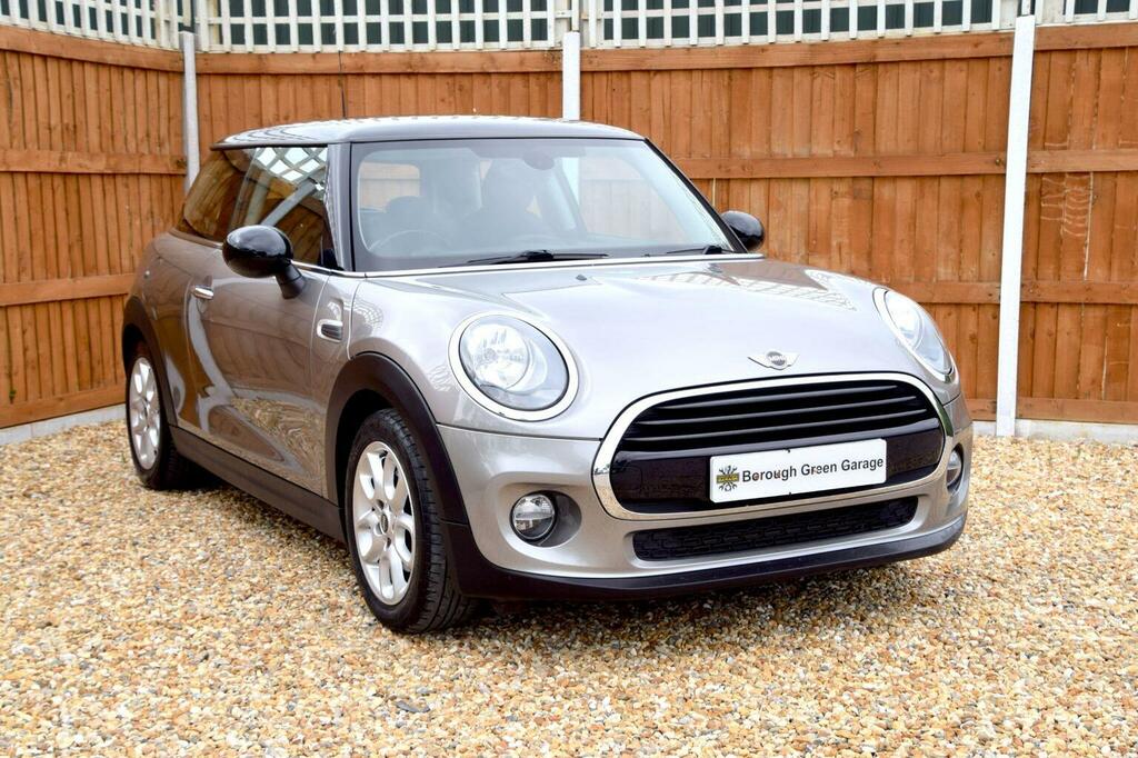 Mini Hatch Hatchback 1.5 Cooper Steptronic Euro 6 Ss Silver