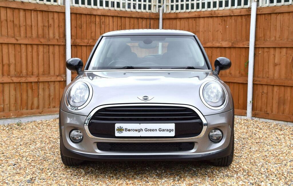 Mini Hatch Hatchback 1.5 Cooper Steptronic Euro 6 Ss WK18OGR Silver #2
