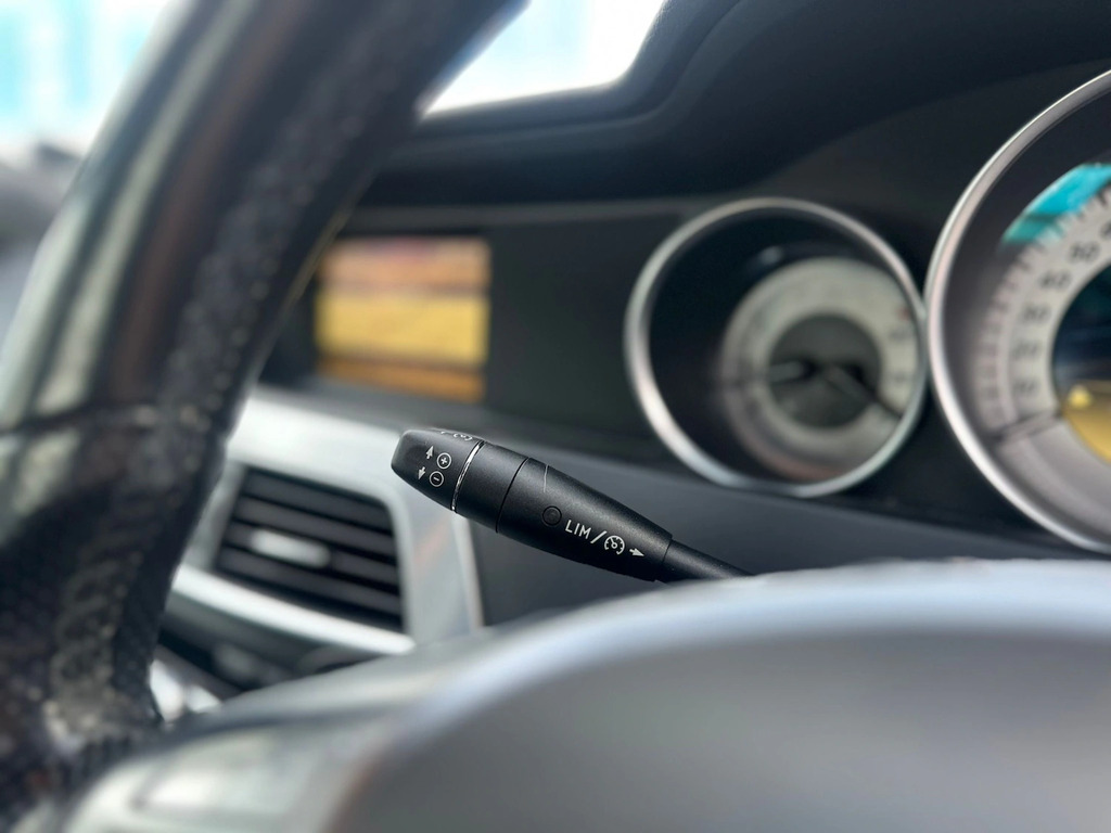 Mercedes-Benz C Class C180 Sport Blueefficiency Grey