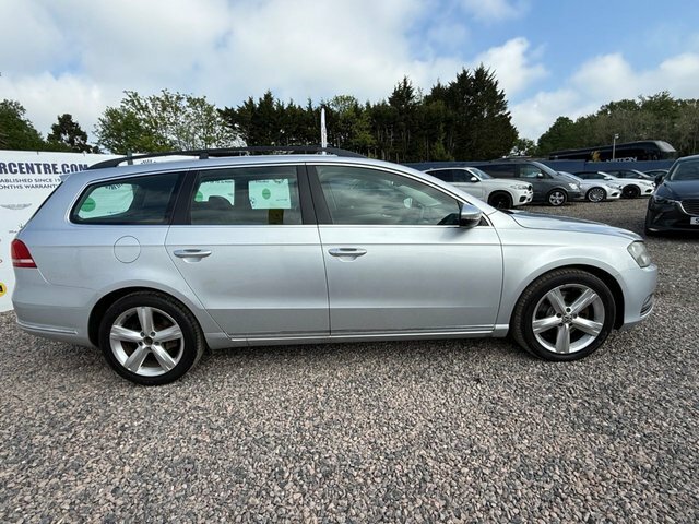 Volkswagen Passat 2.0 Tdi Bluemotion Tech Se Estate Dsg E Silver #3