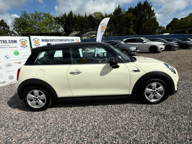 Mini Hatch 1.5 Cooper Hatchback Euro 6 S S RJ19FXY White #4