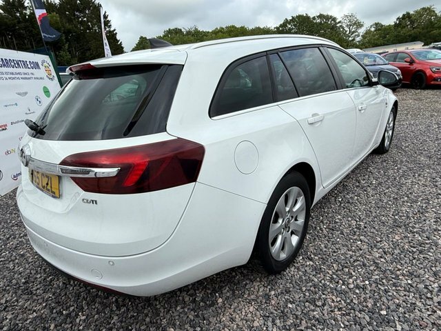Vauxhall Insignia 2.0 Cdti Ecoflex Sri Nav Sports Tourer VN65CZL White #5