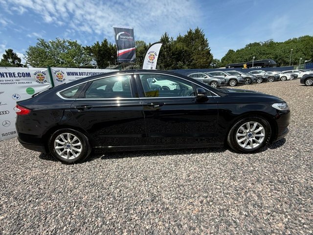 Ford Mondeo 1.5 Tdci Econetic Titanium Hatchback Ma MC66KMY Black #3