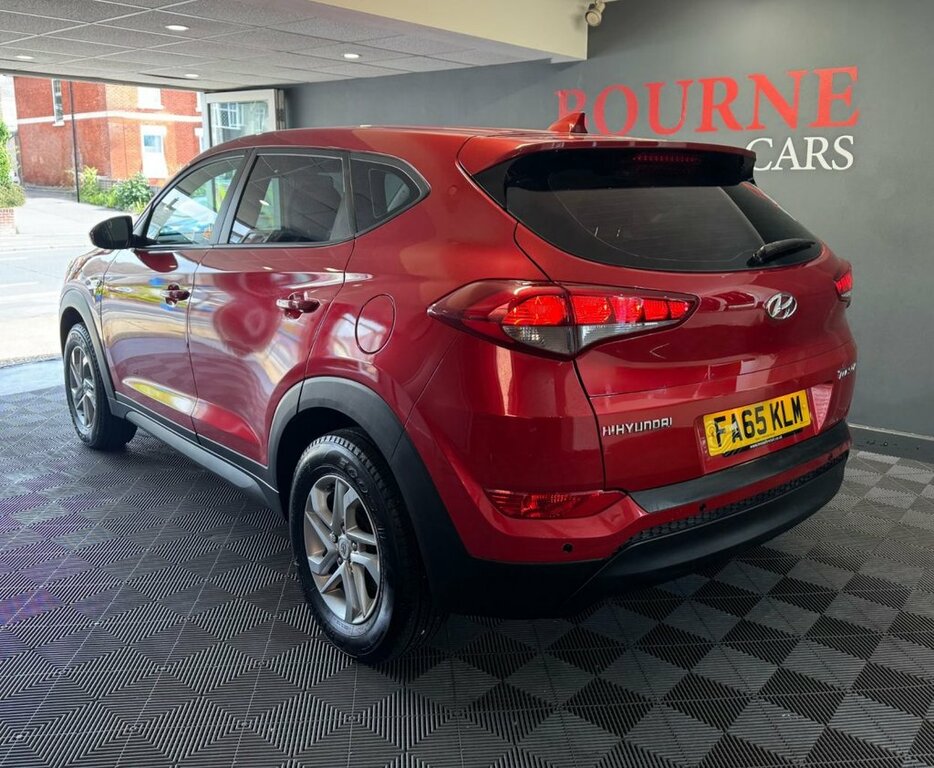 Hyundai Tucson 1.6L S FA65KLM Red #3