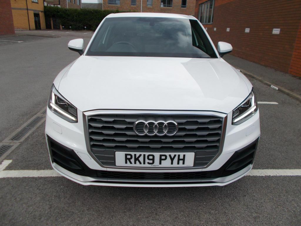 Audi Q2 Audi Q2 1.5 Tfsi Cod 35 S Line Suv S Tr RK19PYH White #5