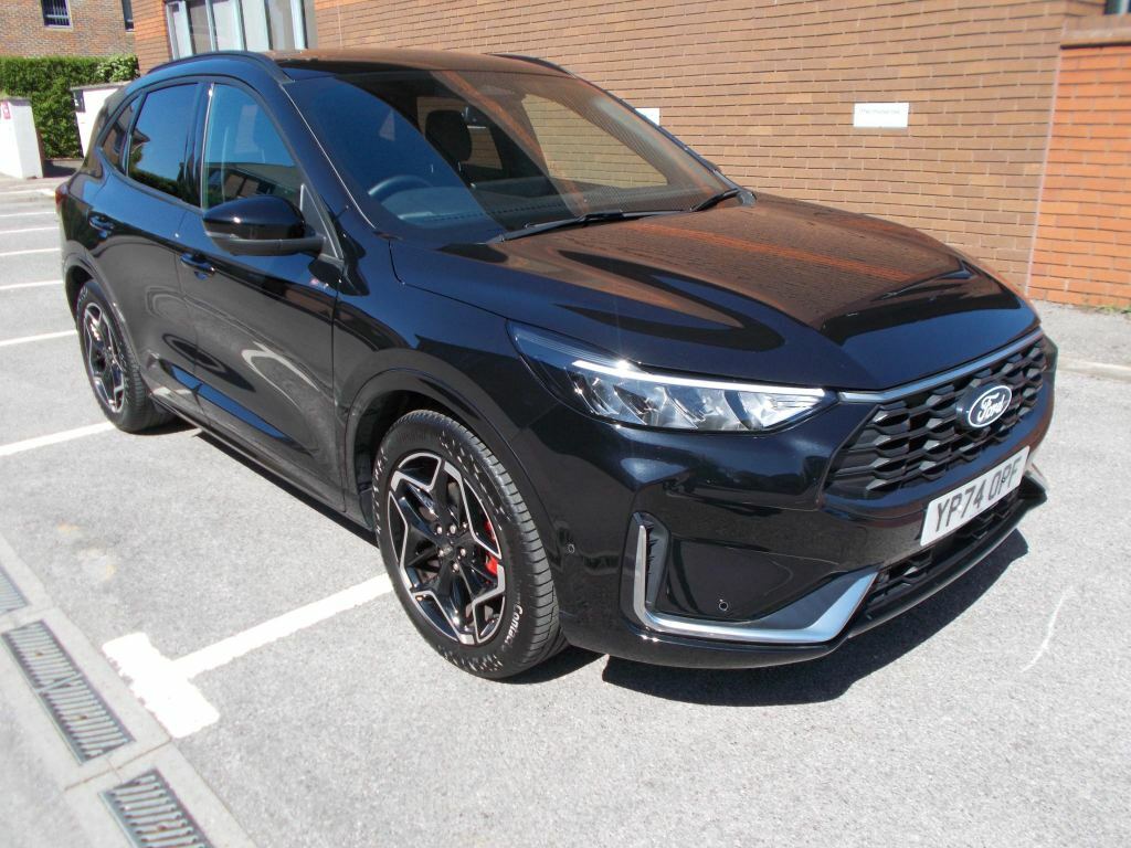 Ford Kuga Ford Kuga St-line X 2.5L Duratec Fhev 180Ps Black #2