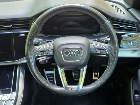 Audi Q8  Grey #10
