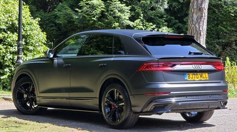 Audi Q8 2020 70 3.0 BJ70MLL Black #4