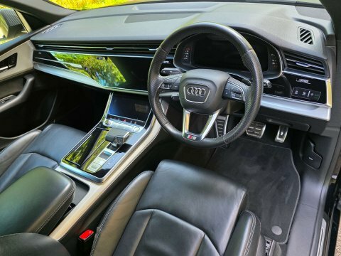 Audi Q8  Grey #11