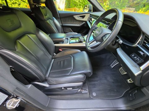 Audi Q8  Grey #29