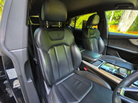 Audi Q8  Grey #28