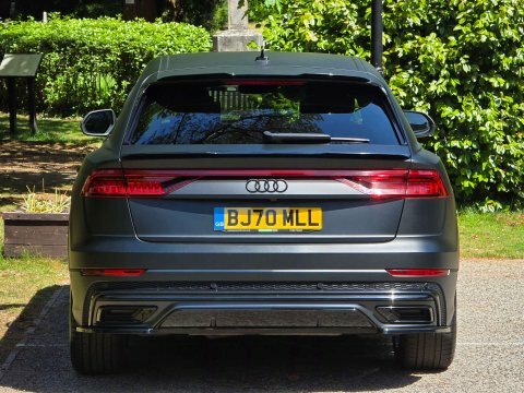 Audi Q8  Grey #22