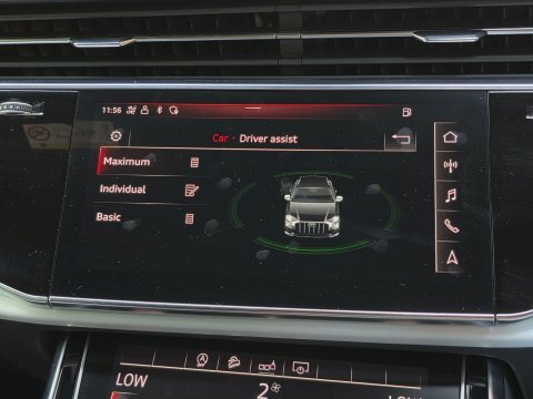 Audi Q8  Grey #43