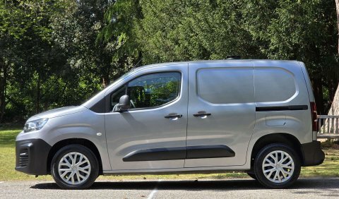 Citroen Berlingo 2020 69 1.6 Grey #3