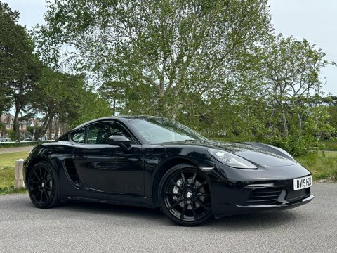 Porsche 718 Cayman 2019 19 2.0T