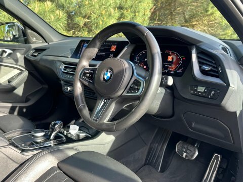 BMW 1 Series 2020 70 2.0 YG70HGM  #5