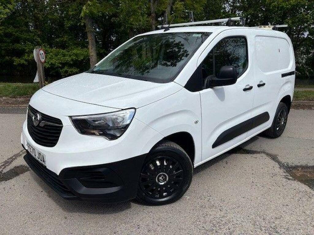 Vauxhall Combo 1.5 Turbo D 2000 Edition L1 H1 Euro 6 Ss FE70JOA White #3