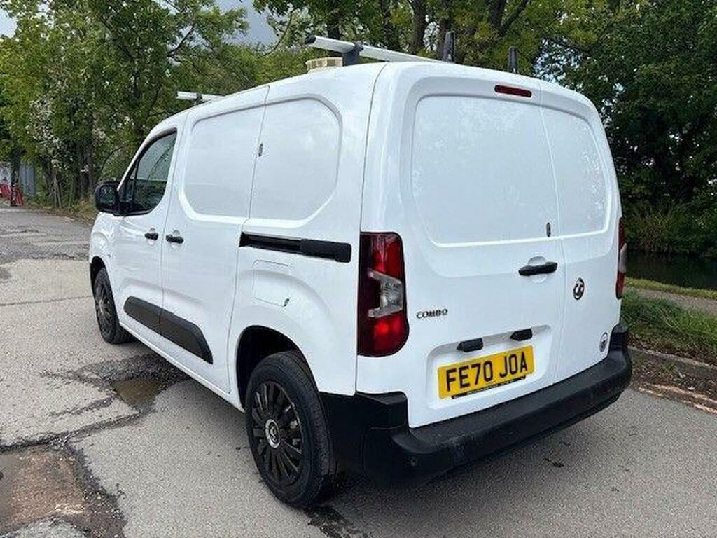 Vauxhall Combo 1.5 Turbo D 2000 Edition L1 H1 Euro 6 Ss FE70JOA White #5