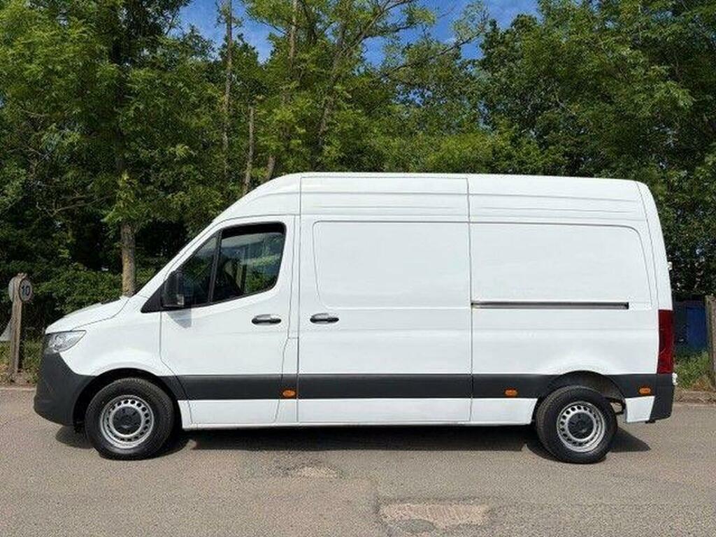 Mercedes-Benz Sprinter 2.0 315 Cdi Premium Fwd L2 H2 Euro 6 Ss KM24NWZ White #4