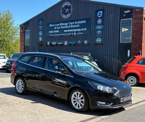 Ford Focus 1.5 Focus Titanium DX17TLY Black #2