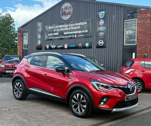 Renault Captur 1.3 Captur S GY70JYR Red #2