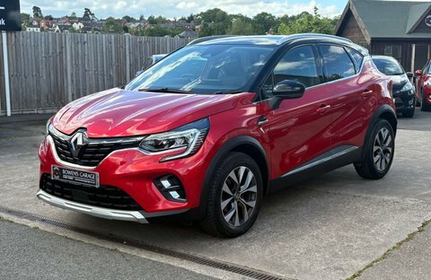 Renault Captur 1.3 Captur S GY70JYR Red #4