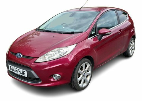 Ford Fiesta 1.4 Fiesta Titanium Red #2