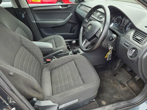 Skoda Rapid 1.0 Rapid Se Grey #5