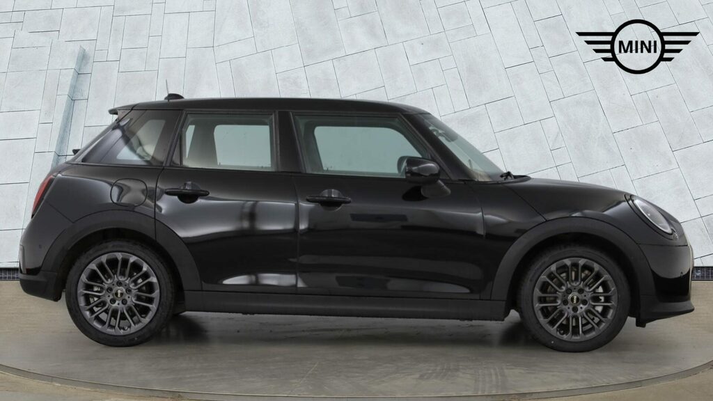 Mini Hatch C 5dr YH75WUC Black #3